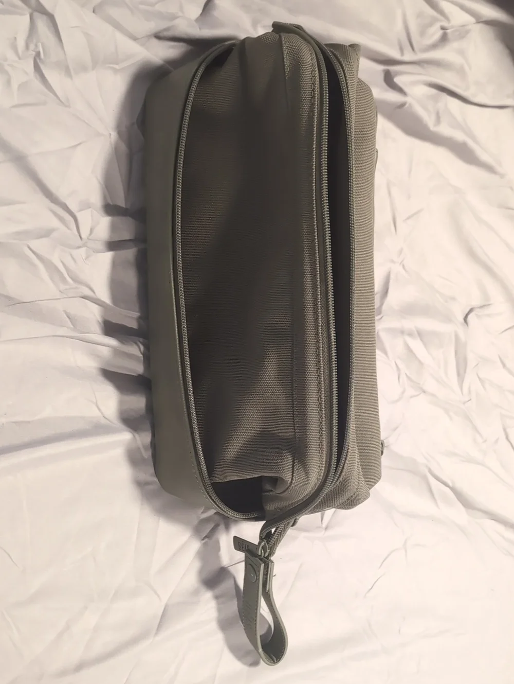 Beis Dopp Kit in Olive